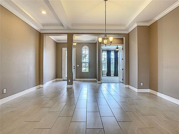 5th image of 1021 Dusty Pine Dr