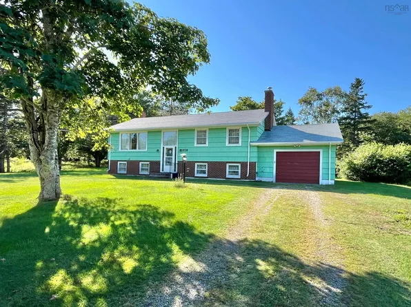 9128 Highway 3, Pleasant Lake, NS B5A 5J9