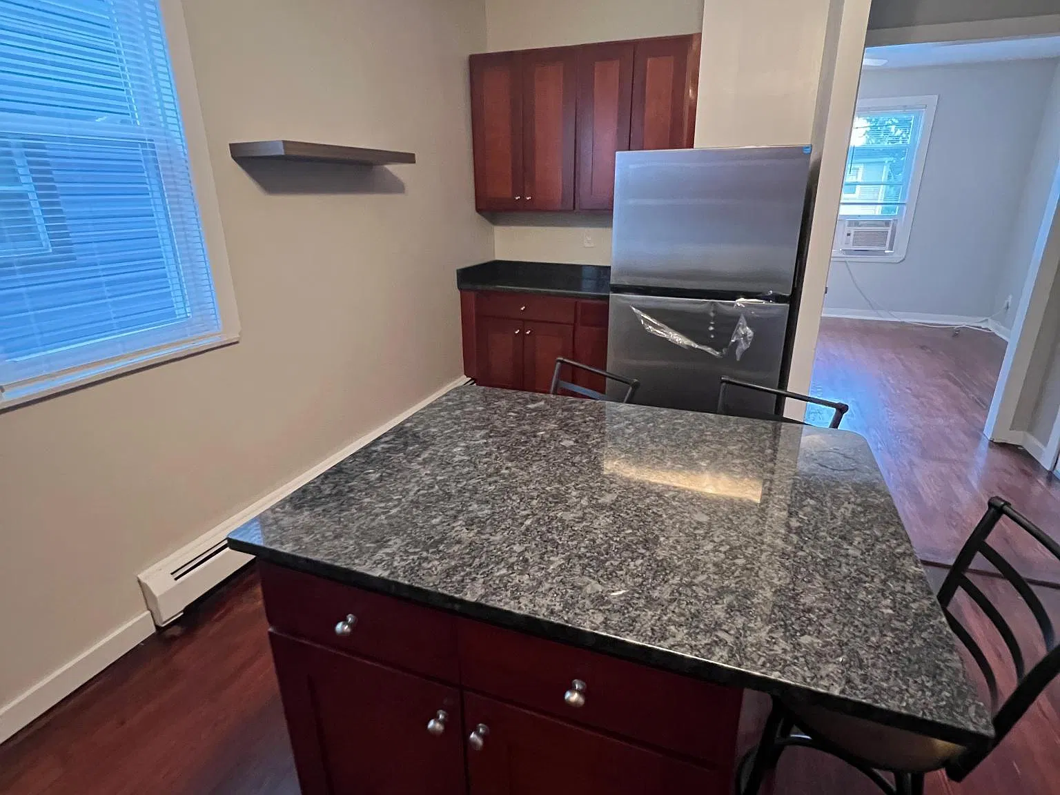 12 Pershing Pl — Photo 3