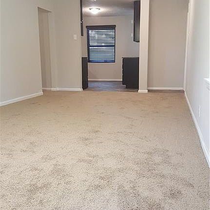4th image of 2026 Huntington Dr