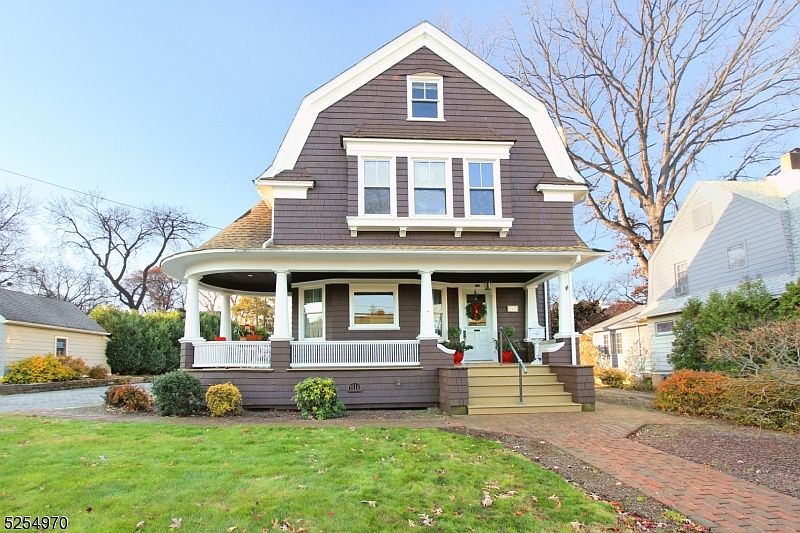 1st image of 247 Vreeland Ave