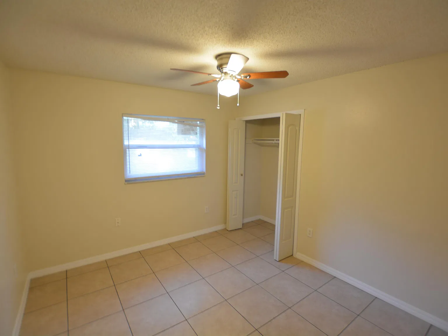 1219 West Marjorie Street - 2 — Photo 3