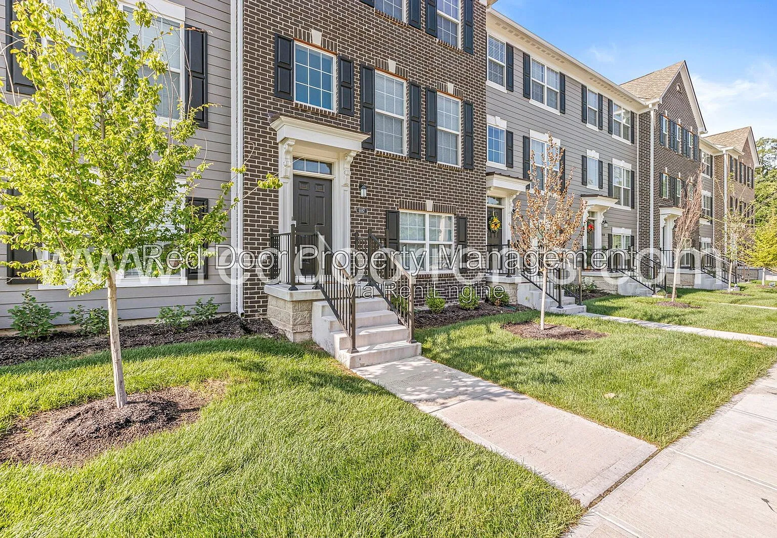 3 bed, 3.0 bath, 1710 sqft, $2,195 — Photo 4