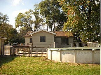 2nd image of 22405 Torrence Ave