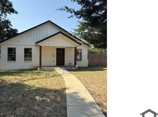 5739 Donnelly Ave, Fort Worth, TX 76107