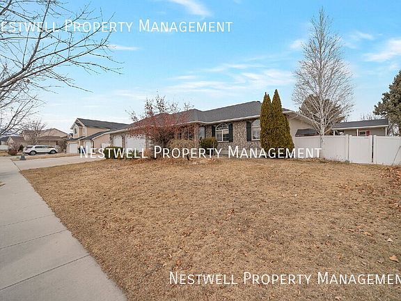 2nd image of 4658 W Hayden Peak Dr
