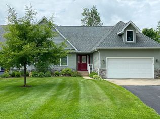 10687 Birchwood Ct, Stanwood, MI 49346