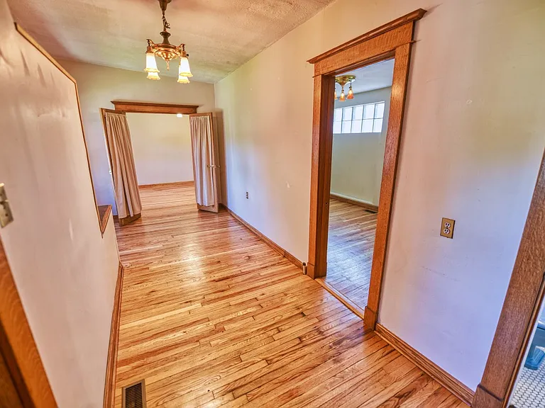1652 N Humboldt Blvd — Photo 13