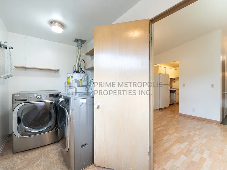 13305 SE 42nd St — Photo 8