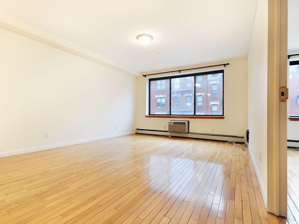 1st image of 158 E 100th St APT 4F