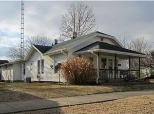 501 S 6th St, Petersburg, IN 47567