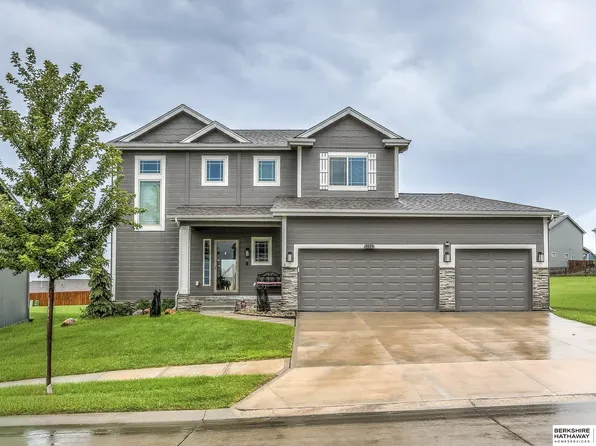 9403 S 176th Ave, Omaha, NE 68136