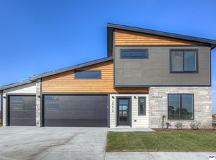28618 Laurel Circle Valley NE, Valley, NE 68064