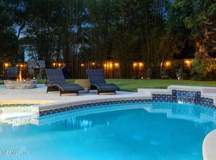 8664 Rolling Brook Ln, Jacksonville, FL 32256