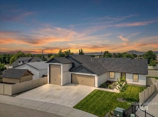 2508 E Crooked Creek St, Emmett, ID 83617