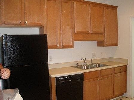 2nd image of 864 Stadium Dr