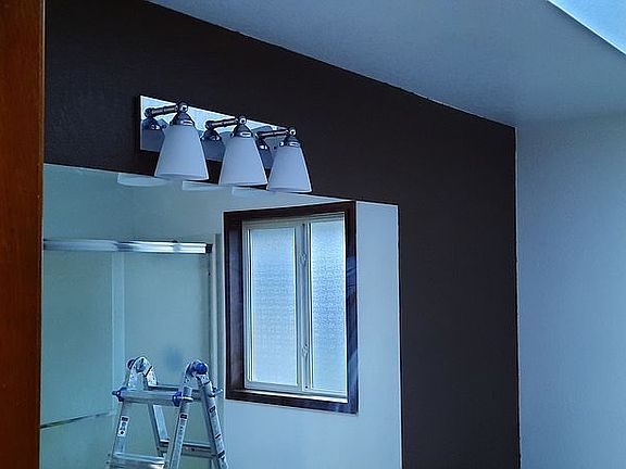 2nd Master Suite bathroom