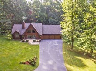 N5975 Buelow Rd, New London, WI 54961