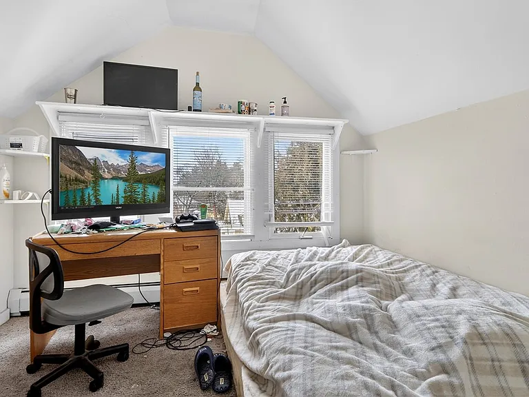 303 Cornell St #B — Photo 20