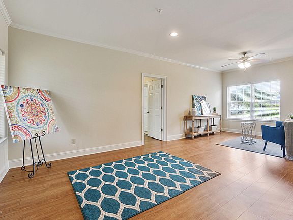 5th image of 312 Bertrand Dr #106