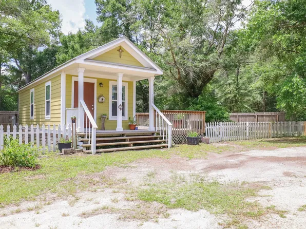 161 Caswell Branch Rd, Freeport, FL 32439