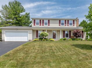 40 Essla Dr, Rochester, NY 14612