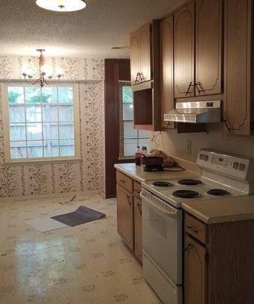 3rd image of 6354 Shannon Pkwy APT 18D