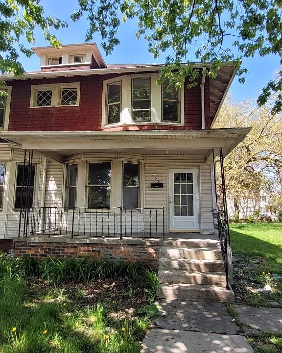 752 Euclid Ave