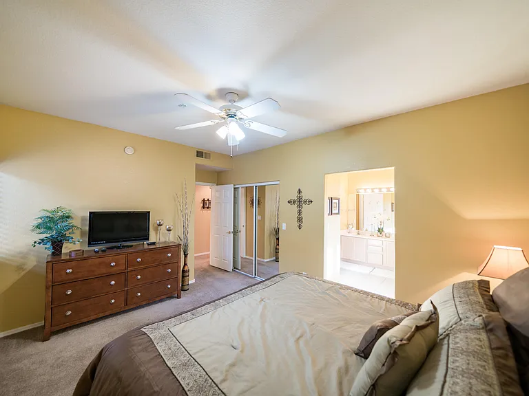7401 W Arrowhead Clubhouse Dr #2013 — Photo 26