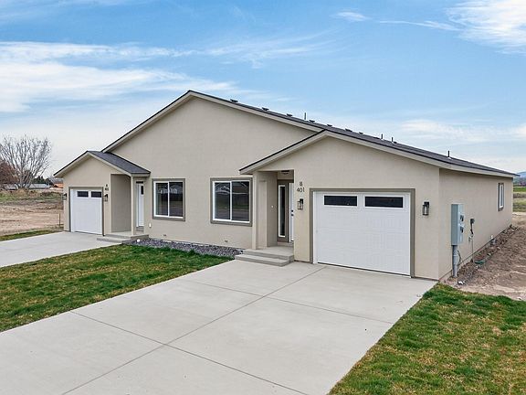 3rd image of 401 E Bonnieview Rd