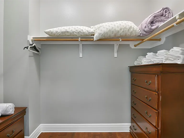 801 E Beach Dr #TW2704 — Photo 36