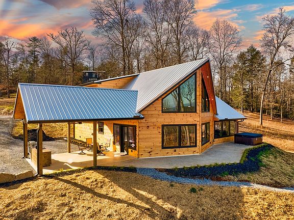 5th image of 187 Briar Woods Ln