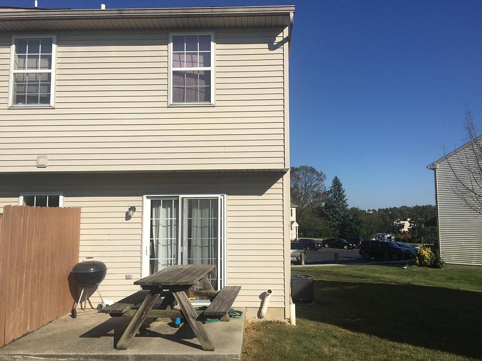 2nd image of 163 Greenland Dr