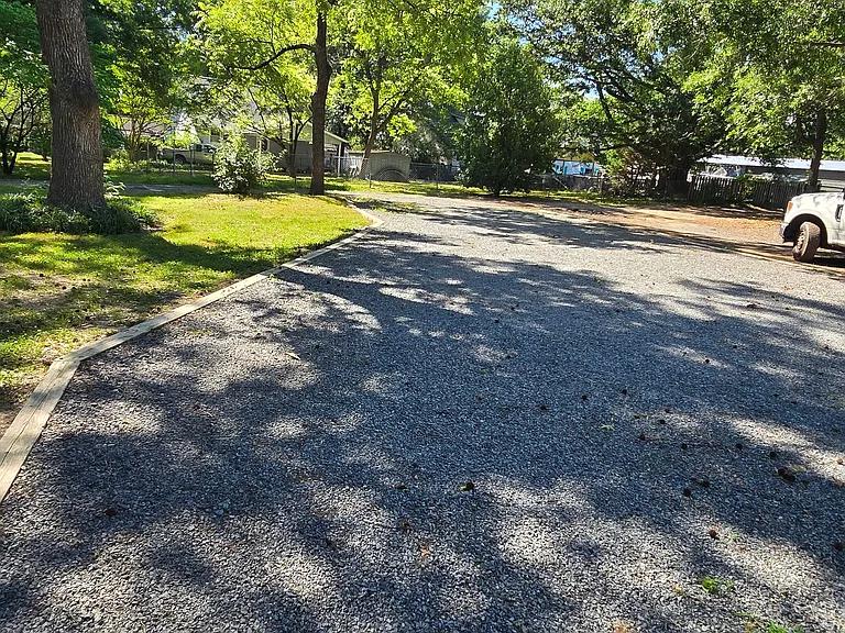 404 S Rose Ave — Photo 32