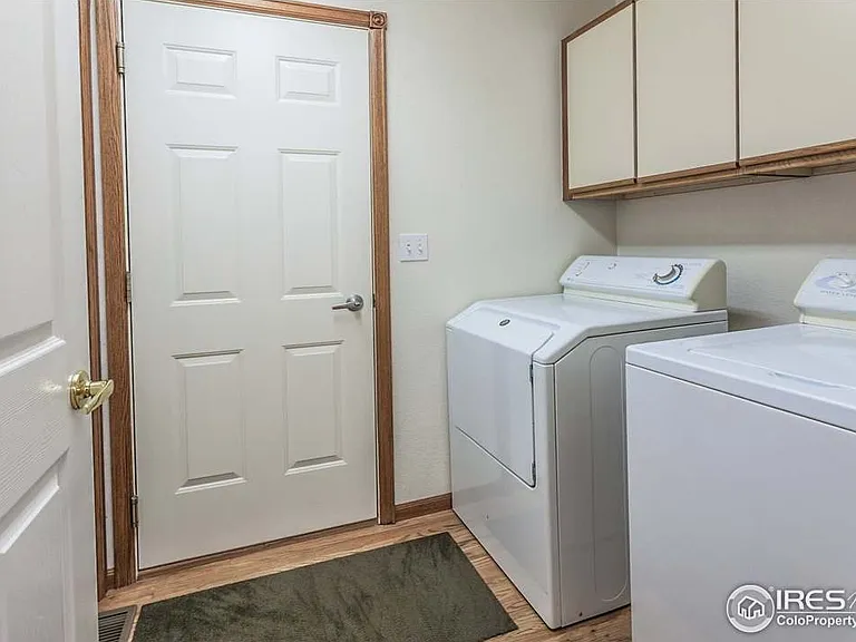 601 Moose Ct — Photo 18
