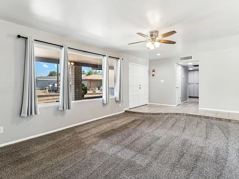 3039 W Glenn Dr — Photo 5