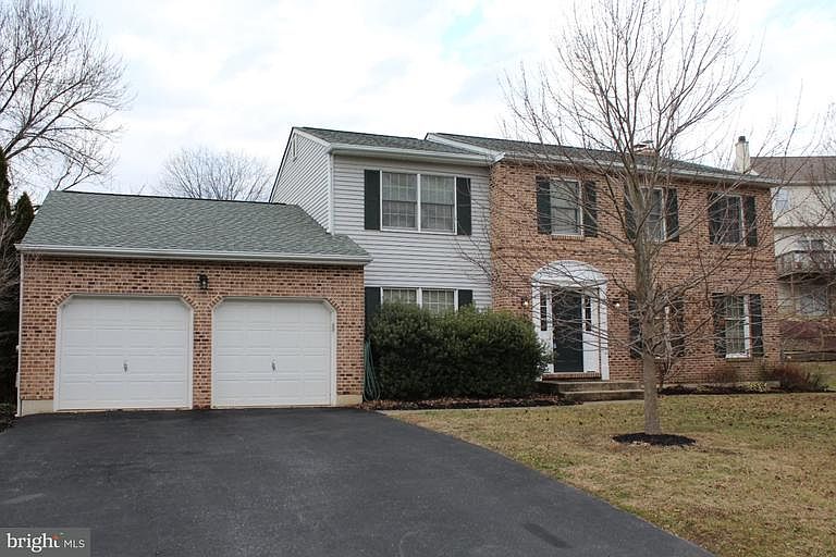 1st image of 120 Wilkerdean Dr E