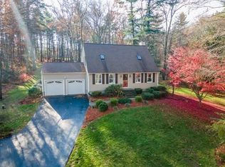 9 Lincoln St, Hopkinton, MA 01748