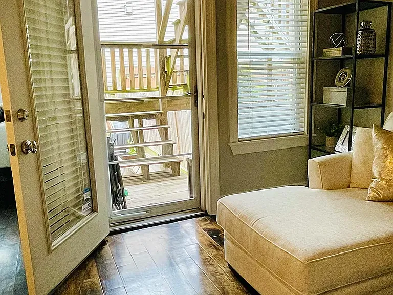 26 Vinton St #1 — Photo 11