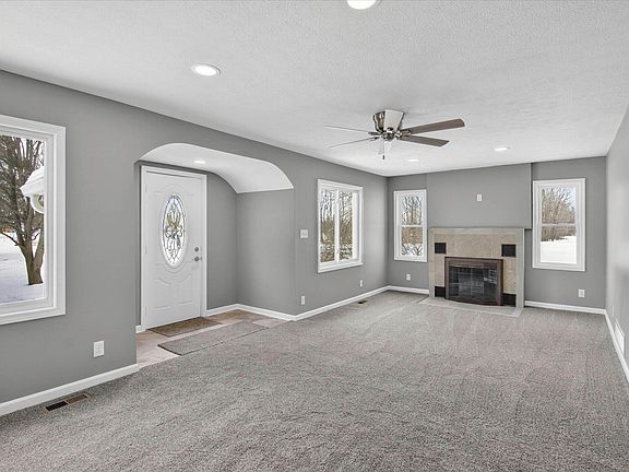 5th image of 4010 Hyde Rd