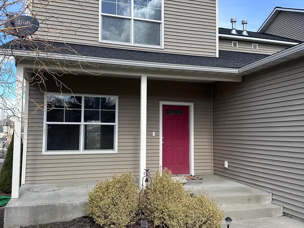 1318 Edinborough Ct, Moscow, ID 83843