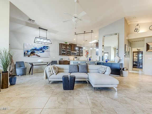 3rd image of 3324 E Maldonado Drive