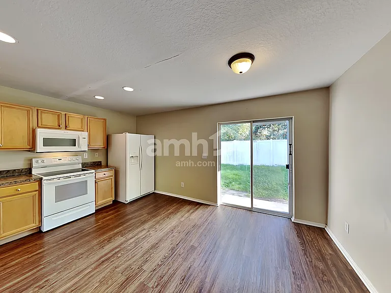 30807 Temple Stand Ave — Photo 4