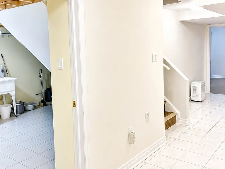 226 Helen Ave — Photo 6