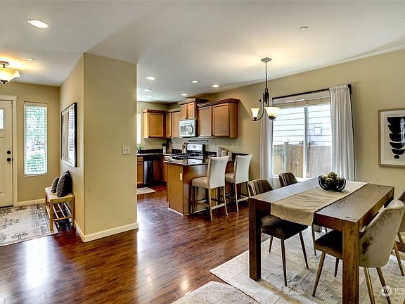 4th image of 7614 Brianna Court SE