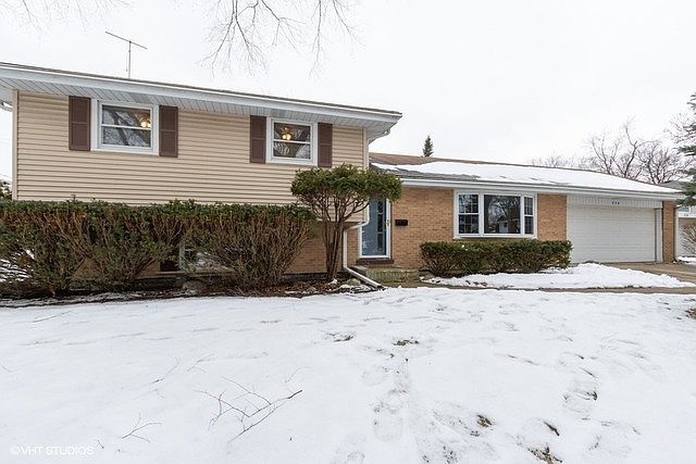 1st image of 520 N Willow Wood Dr