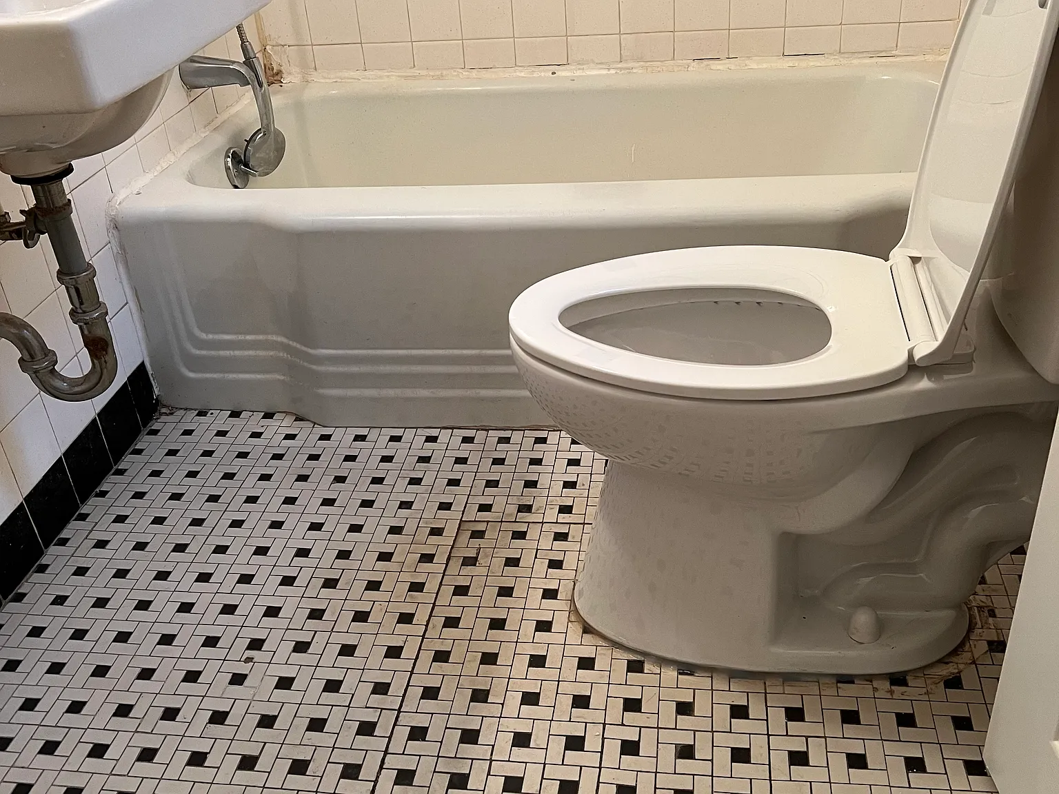 2 bed, 1000 sqft, $1,450 — Photo 4