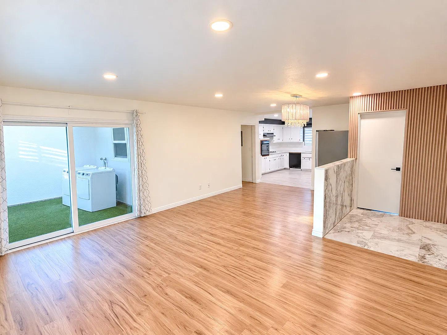 3 bed, 1411 sqft, $3,200 — Photo 3