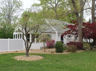 49 Morningside Cir, Feeding Hills, MA 01030