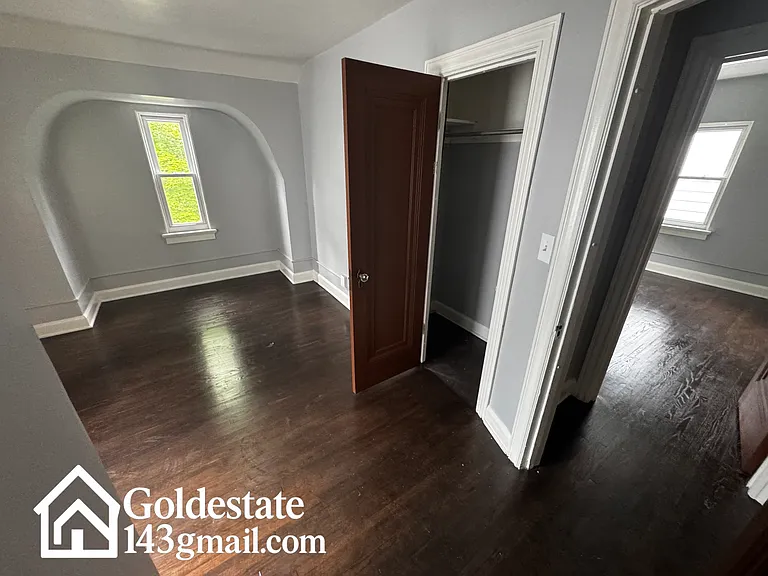 837 Wylie Ave — Photo 10